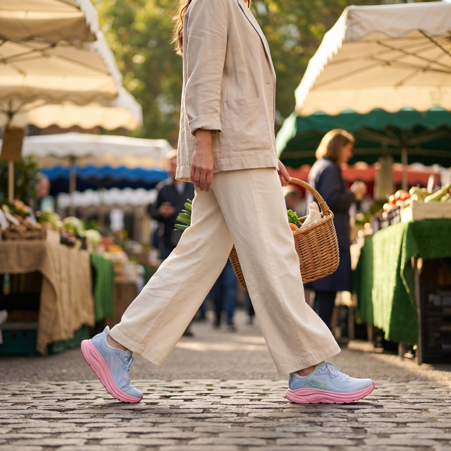 Women's Clifton 10