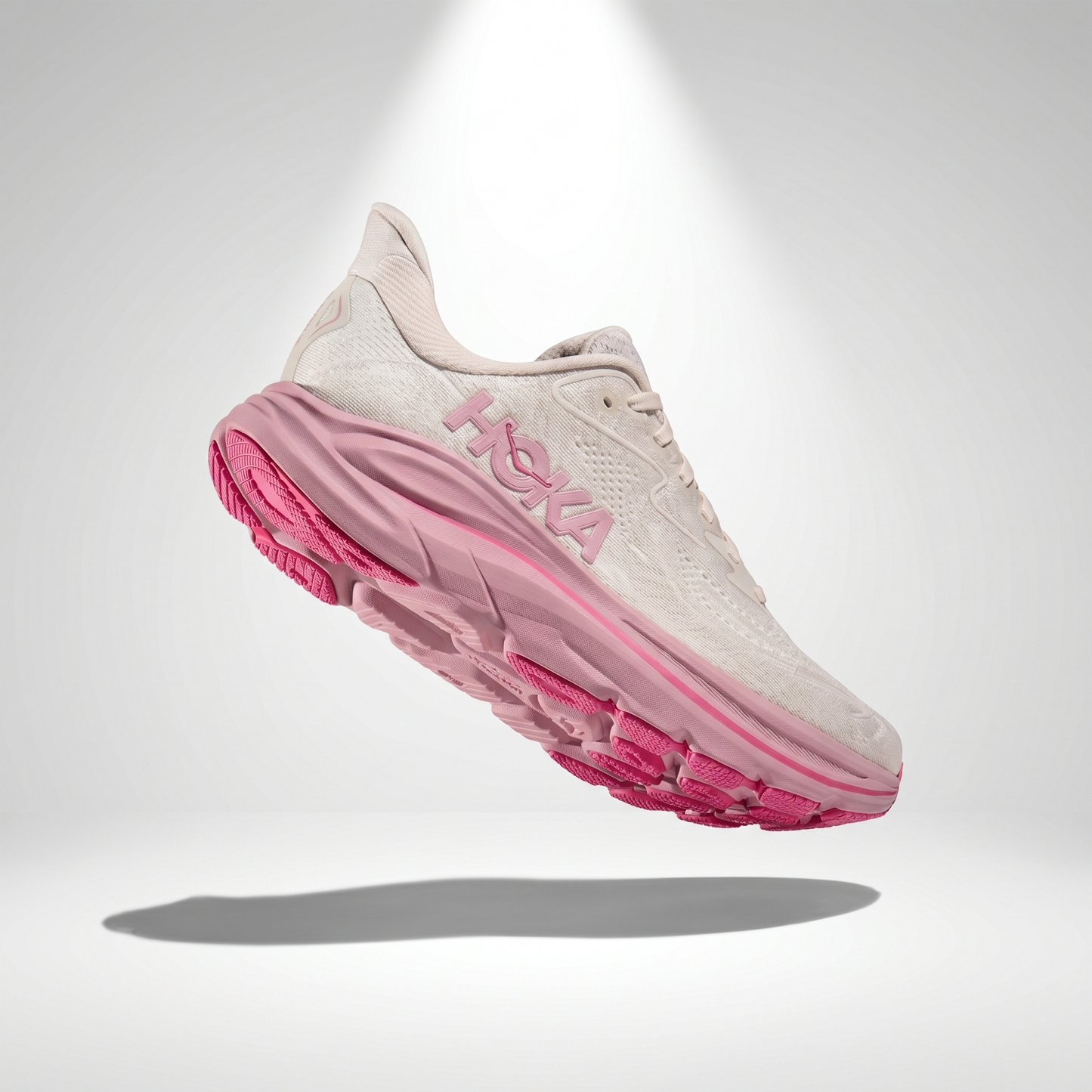 Women's Clifton 10