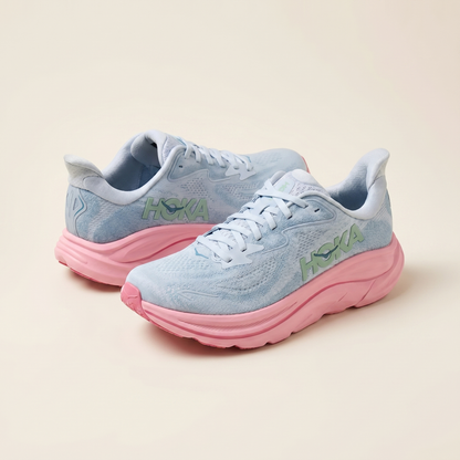 Women's Clifton 10