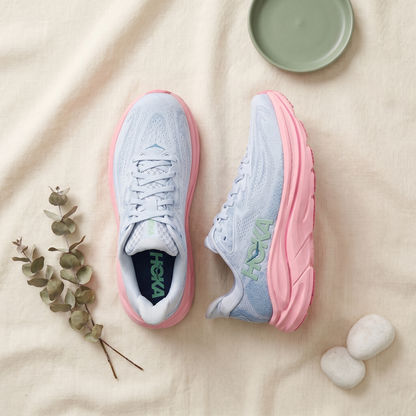 Women's Clifton 10